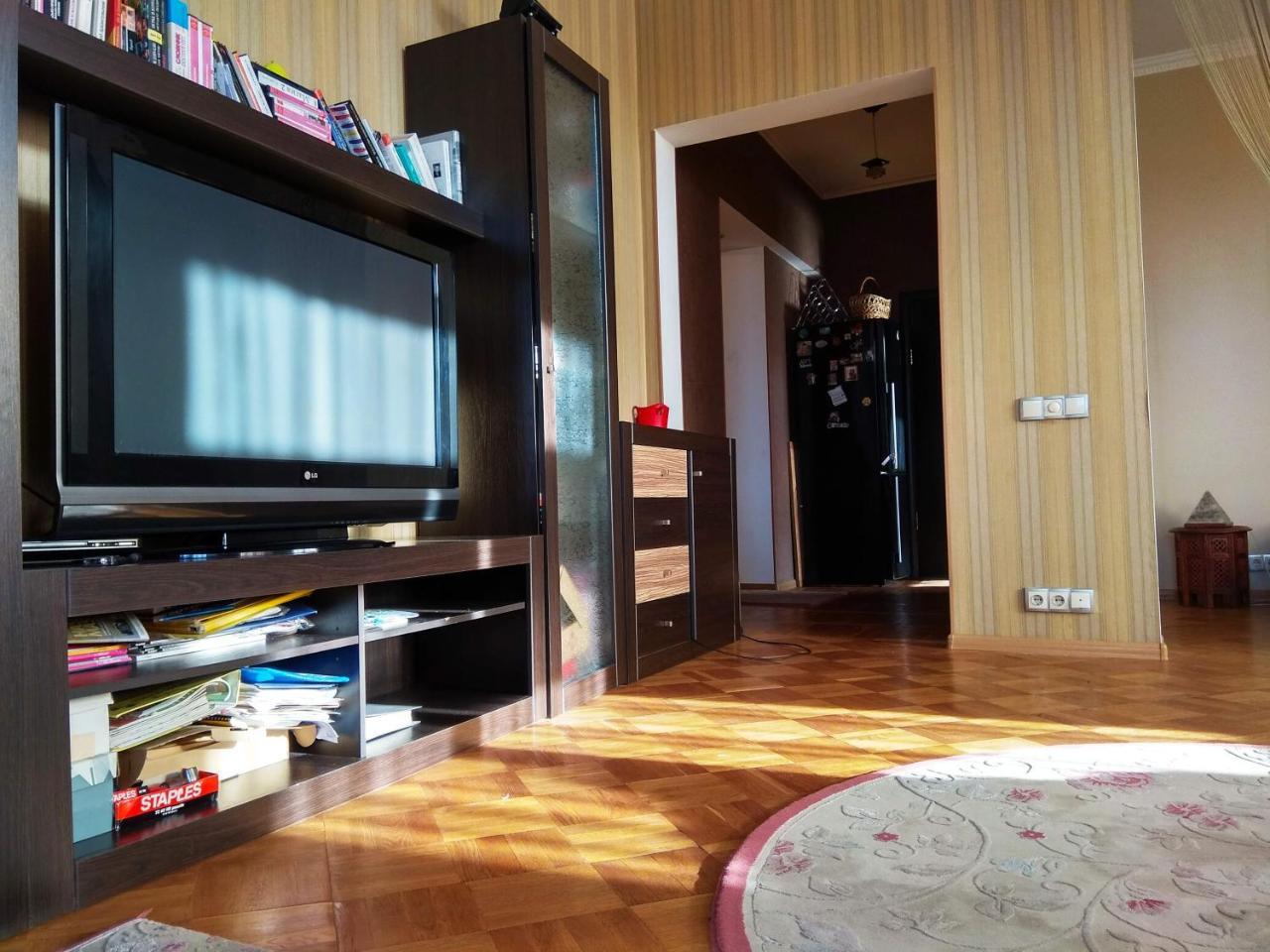 Alabama Mama Apartment Kiev Bagian luar foto